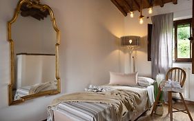 Gipsy Maisonette